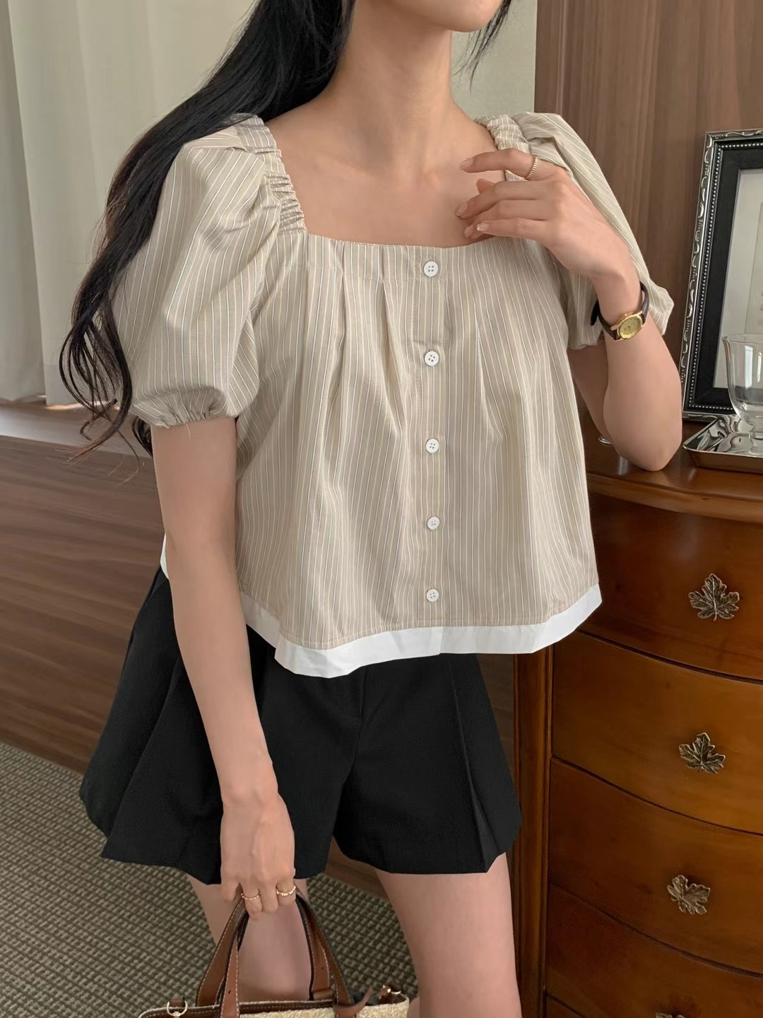 米色