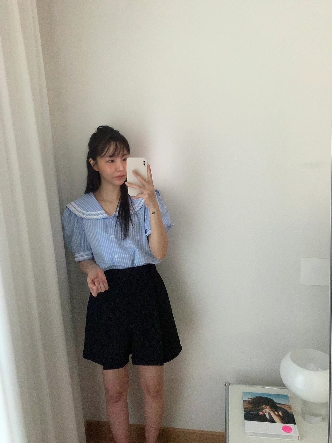 天蓝色