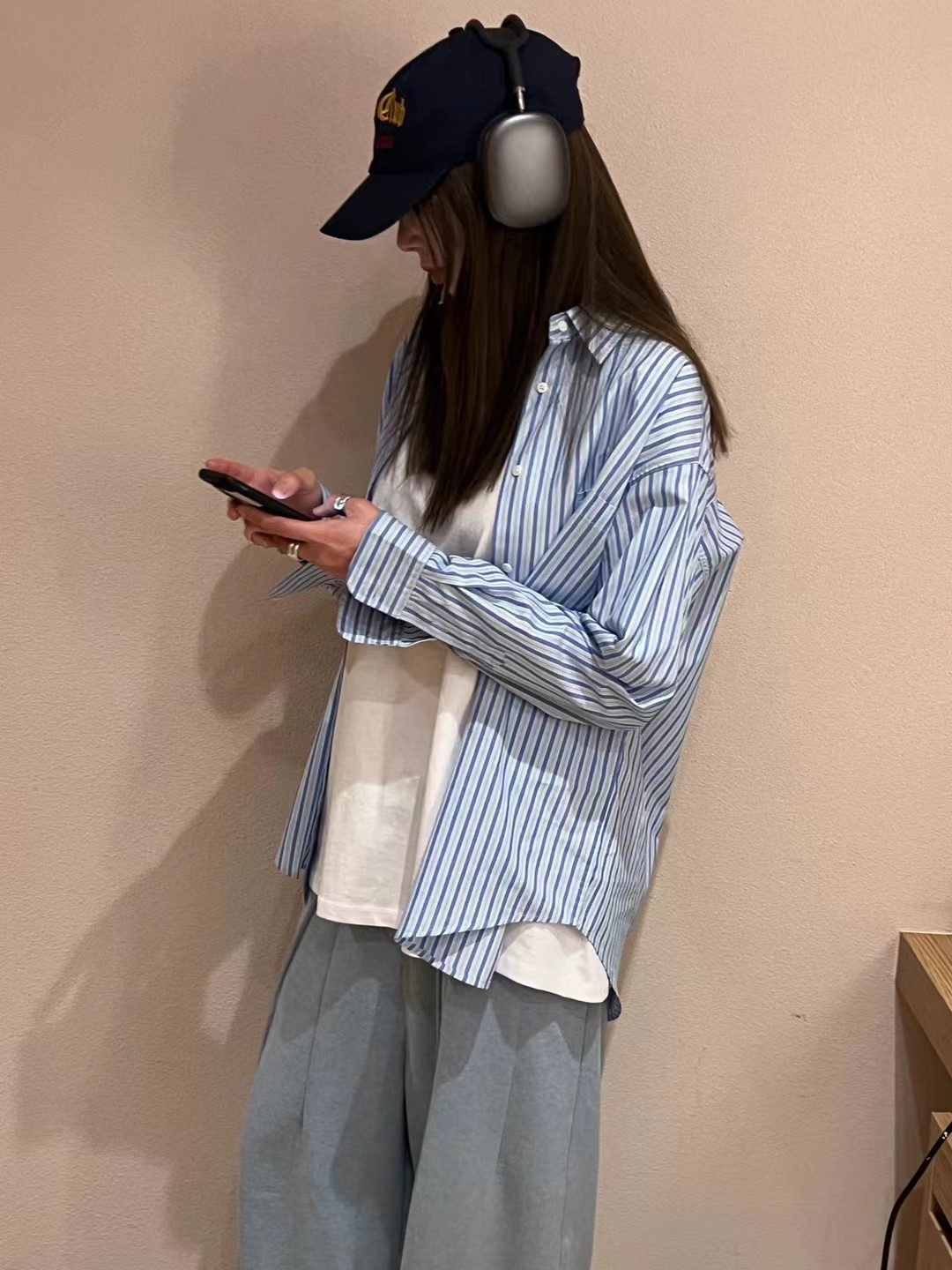 天蓝色