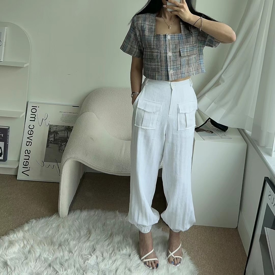 白色
