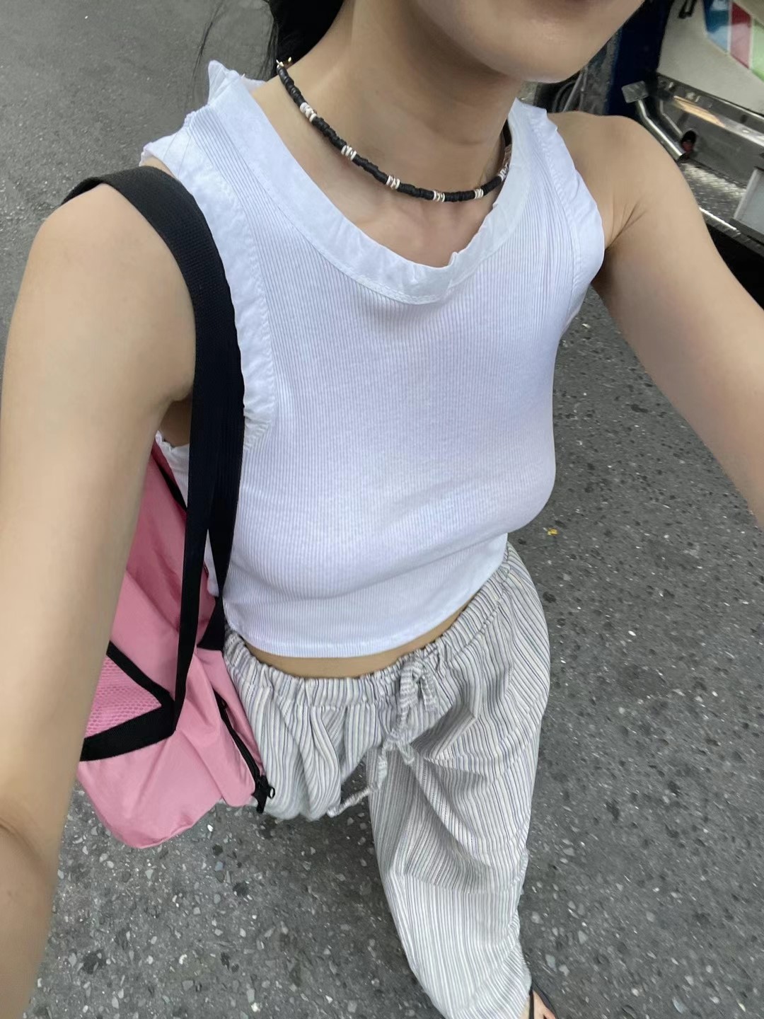 白色