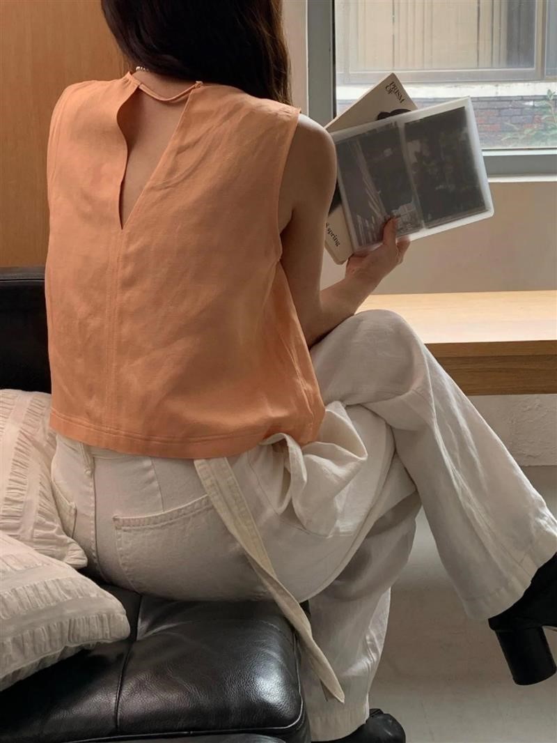白色