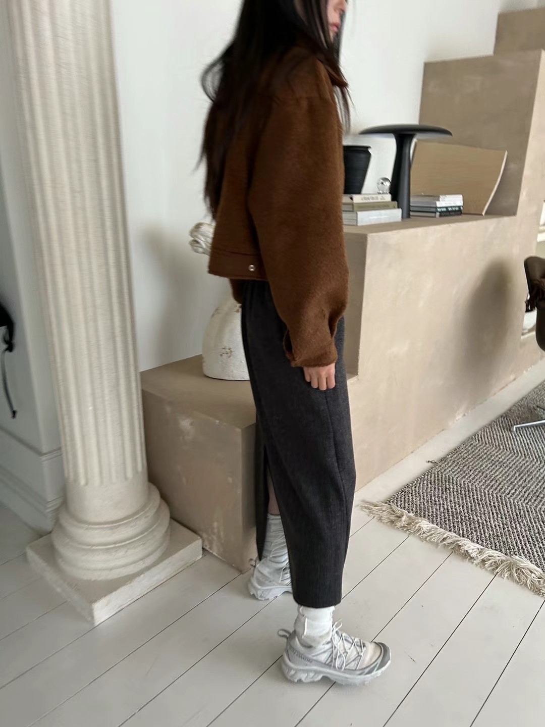 深棕色