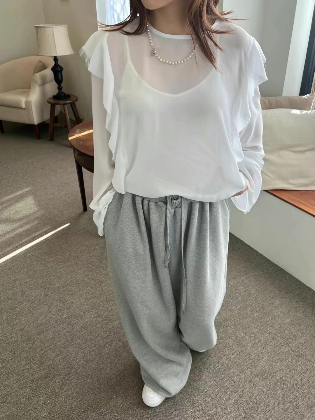 白色