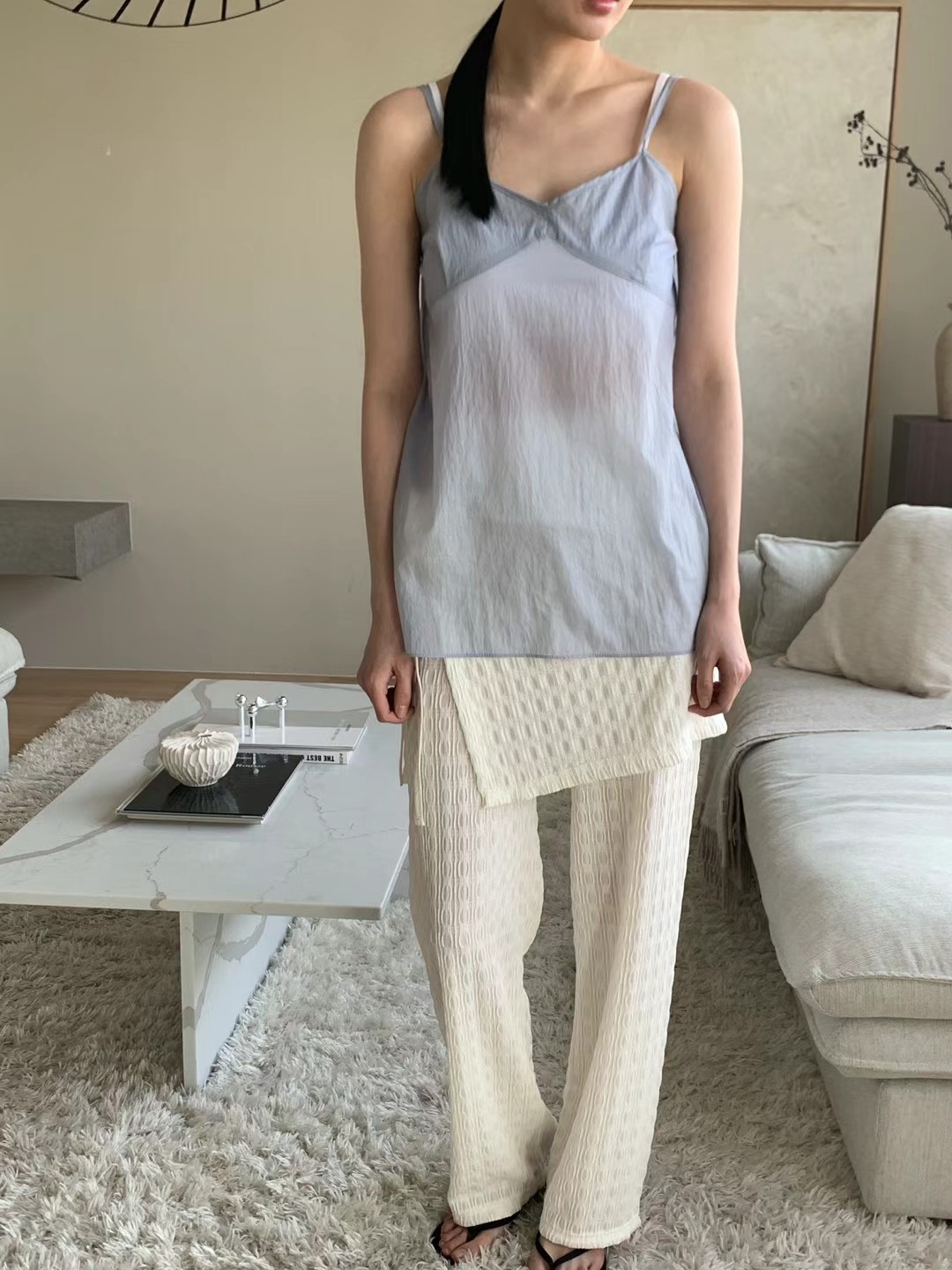 蓝色