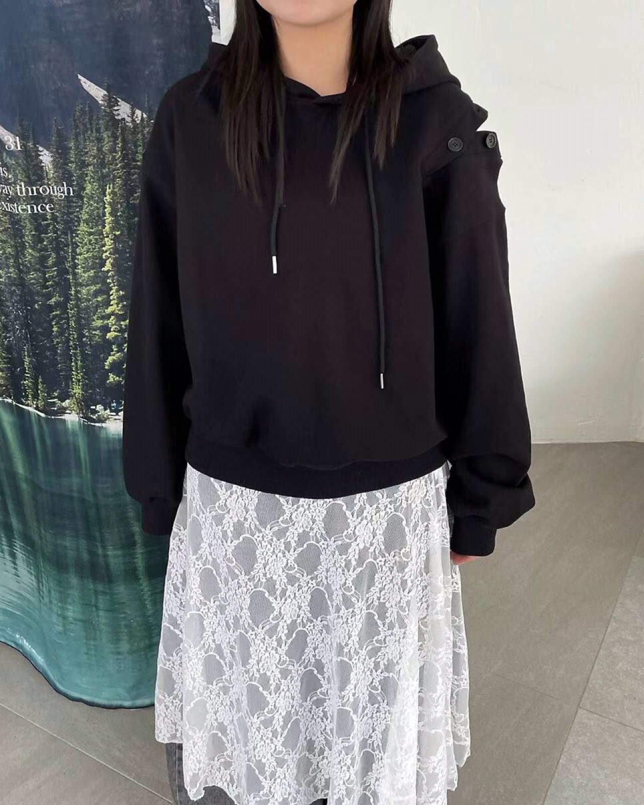 黑色