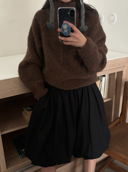 深棕色