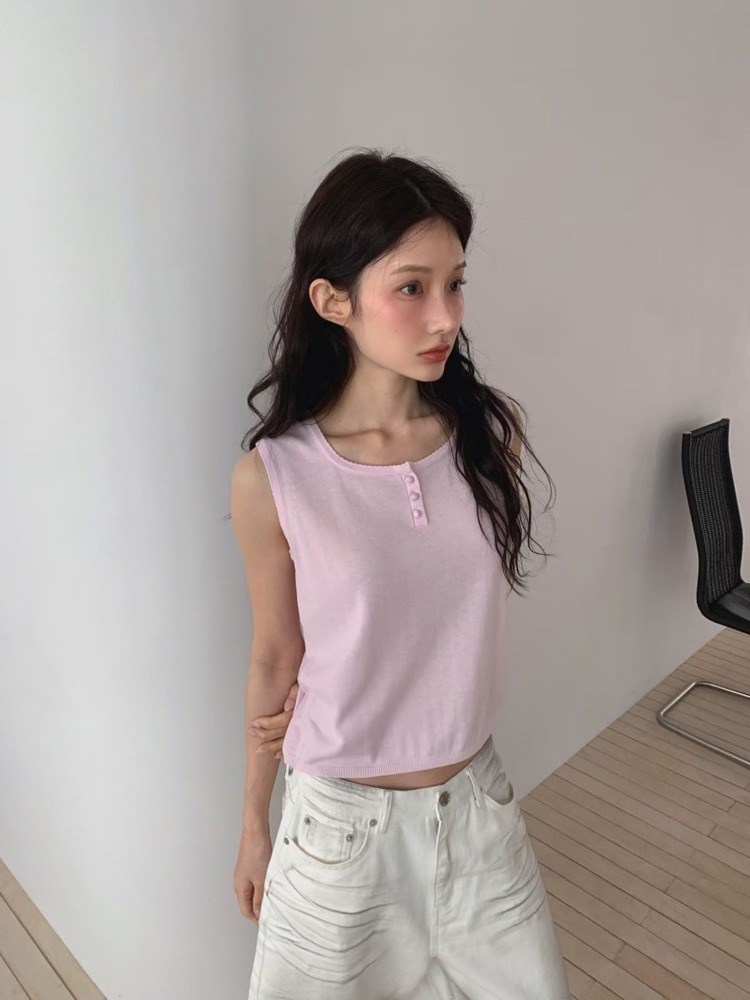 浅粉色
