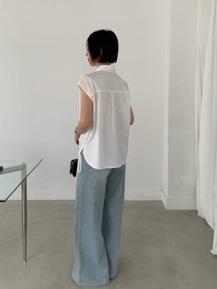 白色