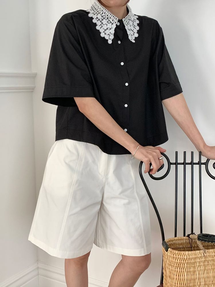 黑色