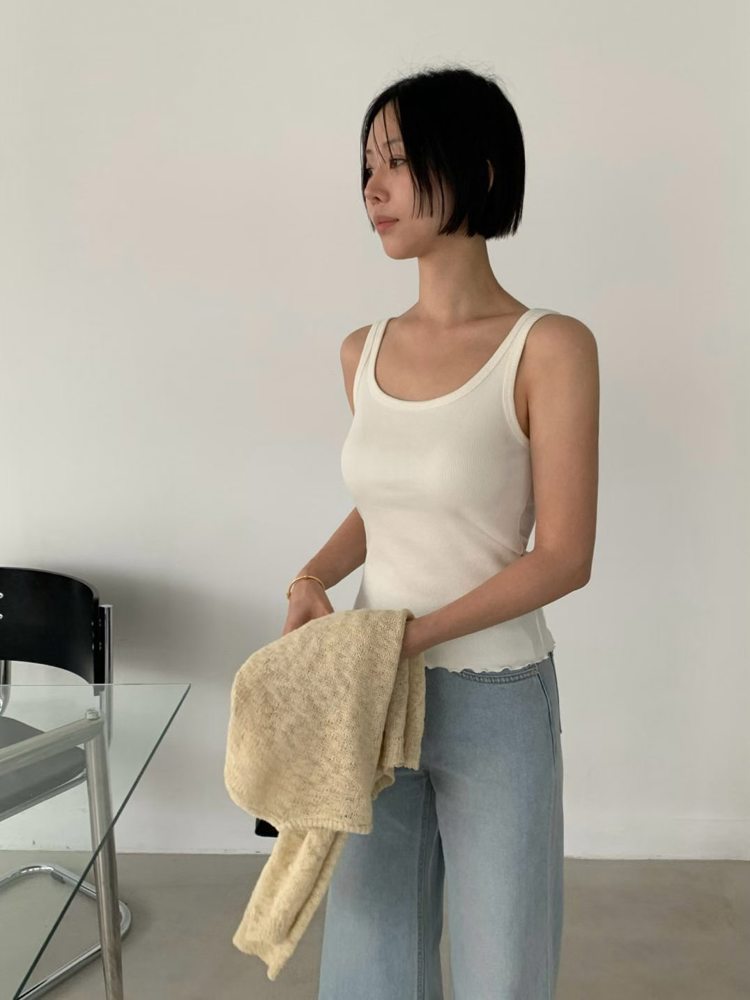 白色