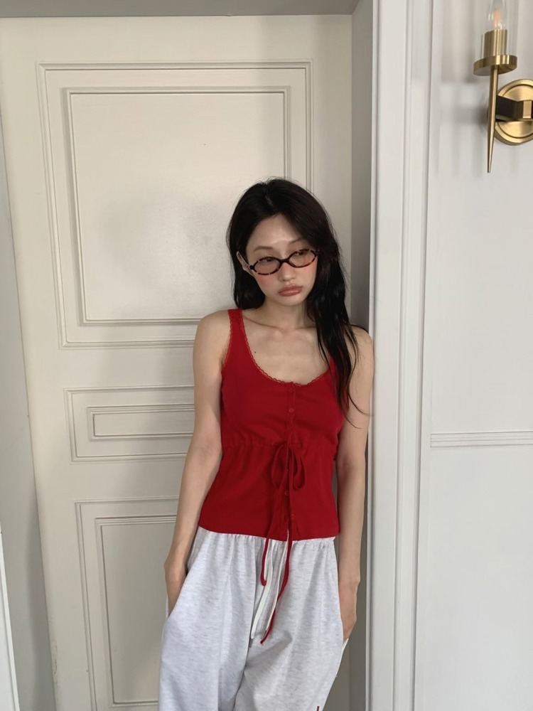 红色