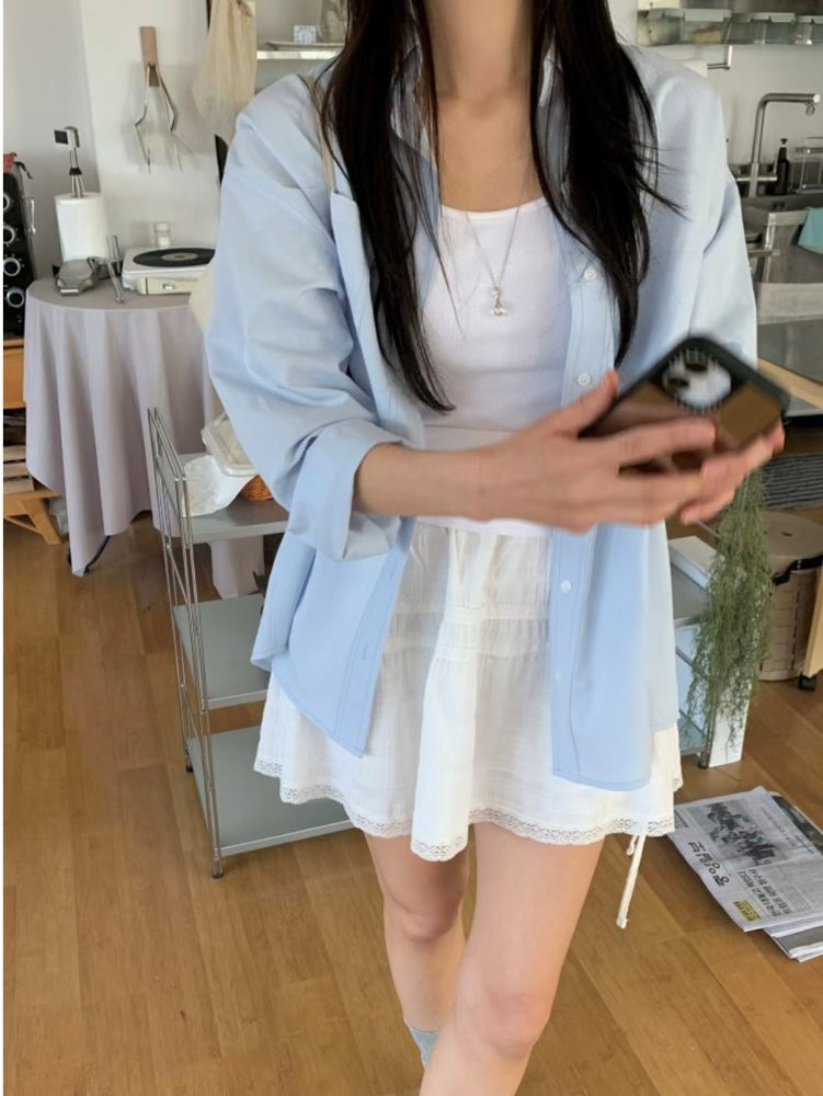 蓝色