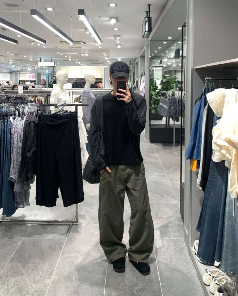 卡其色