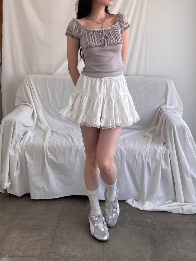 白色