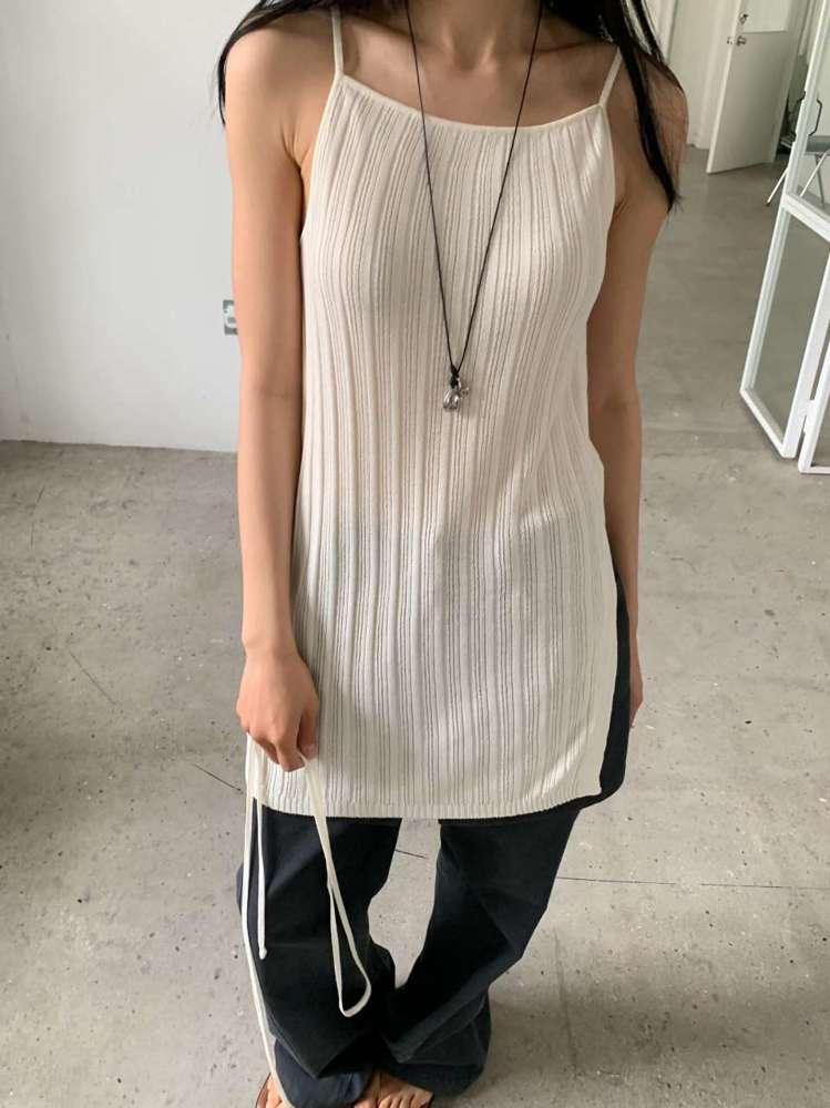 乳白色