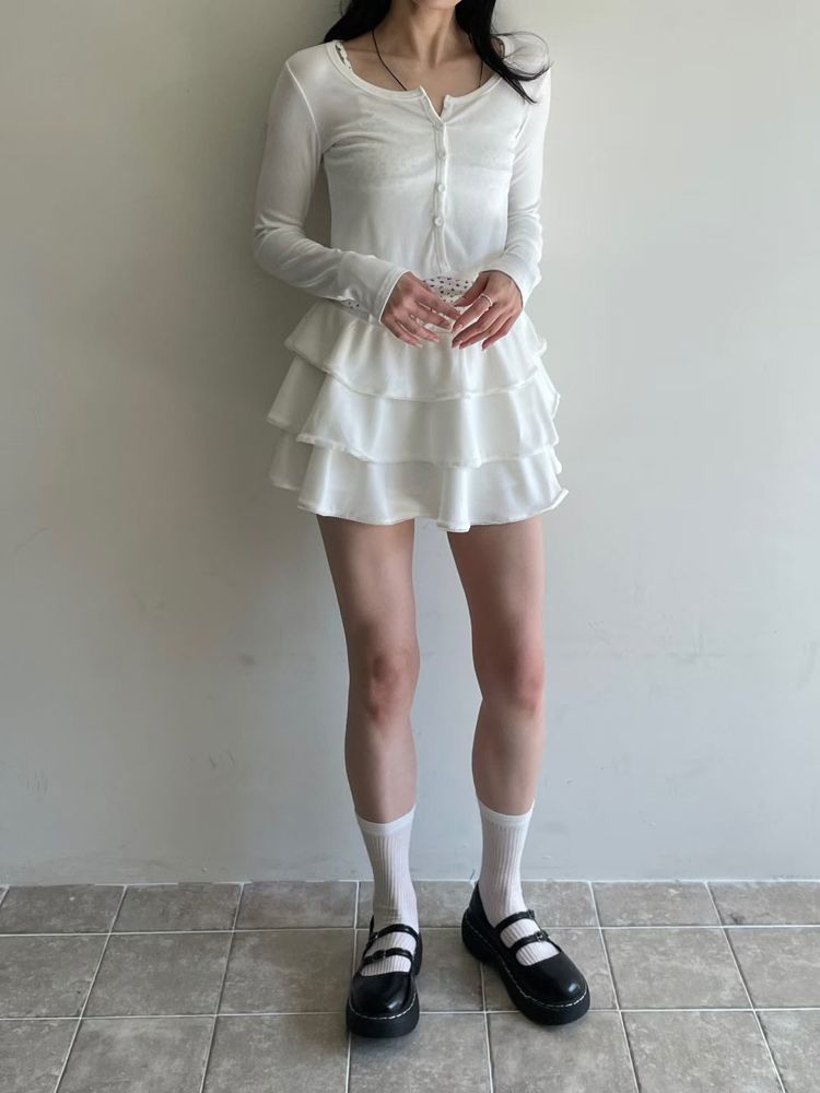 白色
