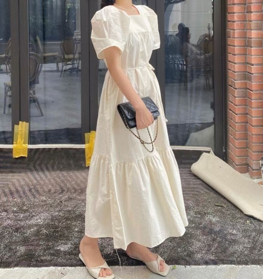 白色