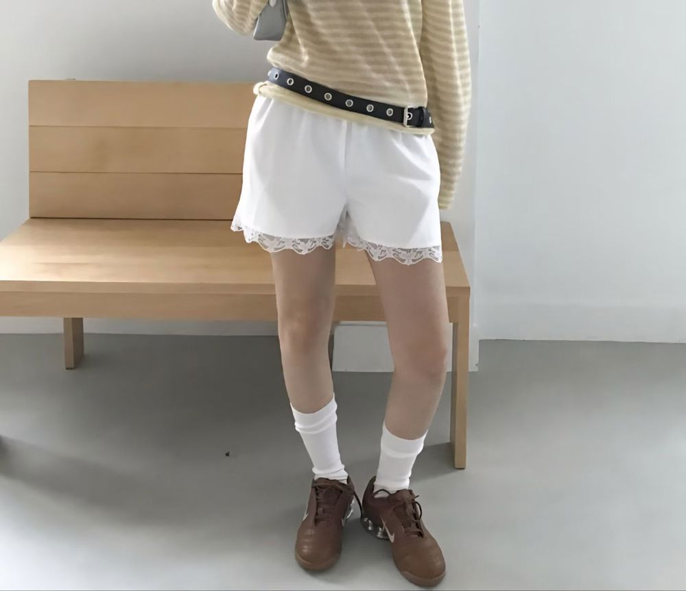 白色
