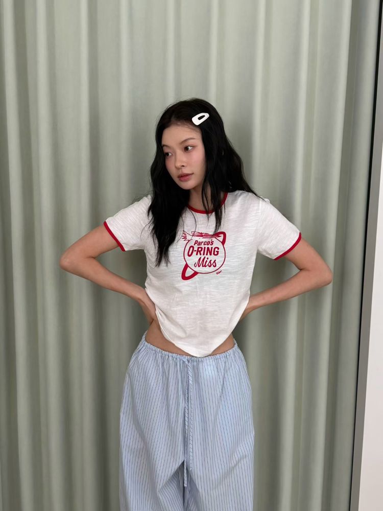 白色