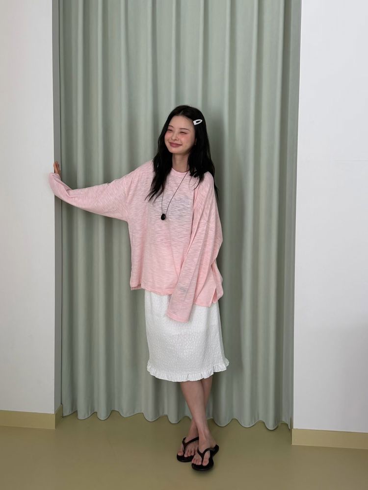 浅粉色