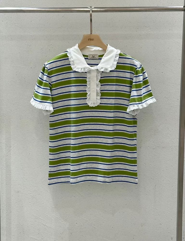 浅绿色