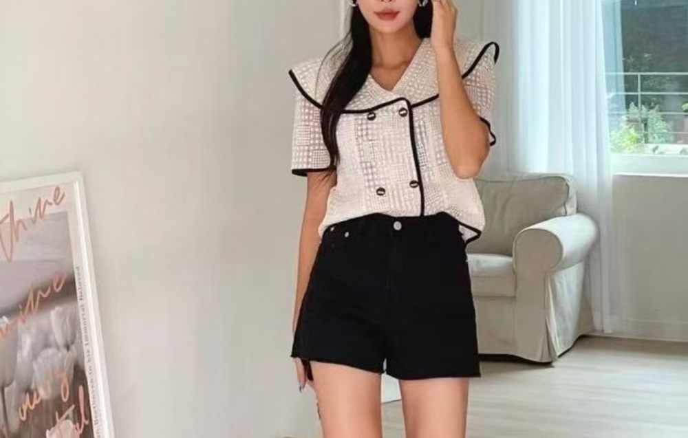 白色
