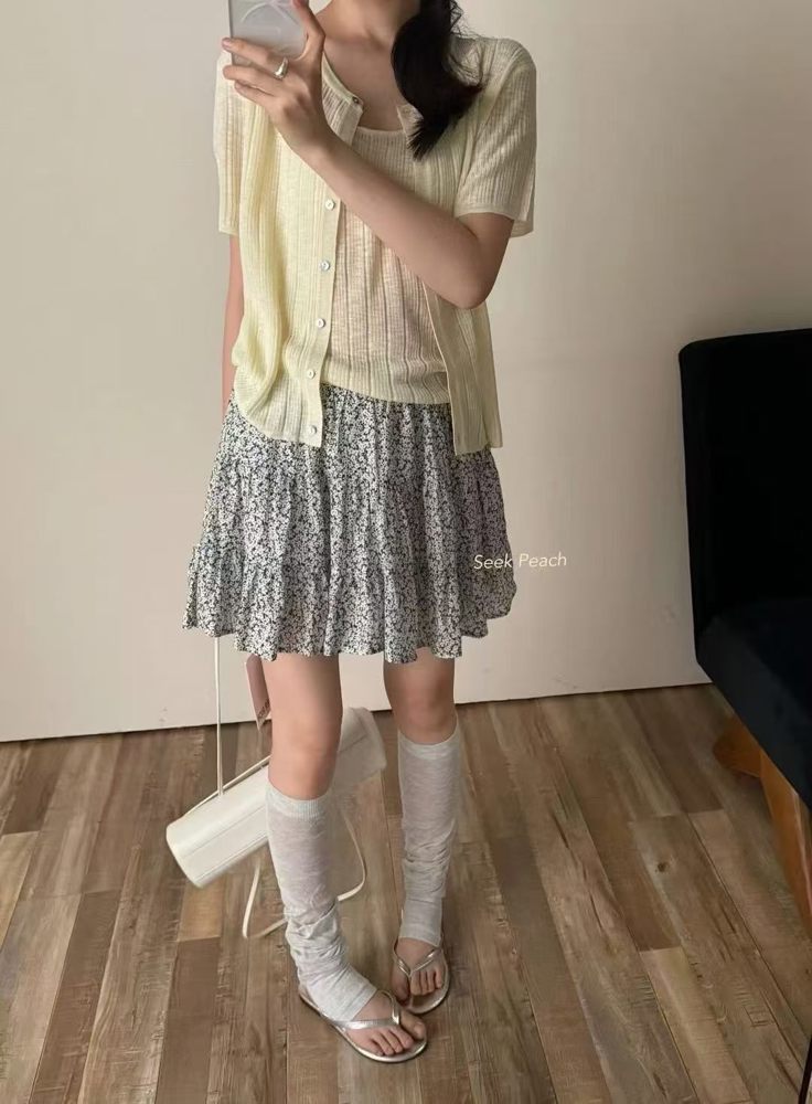 黄色