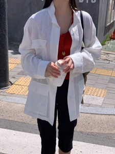 白色