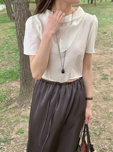 白色