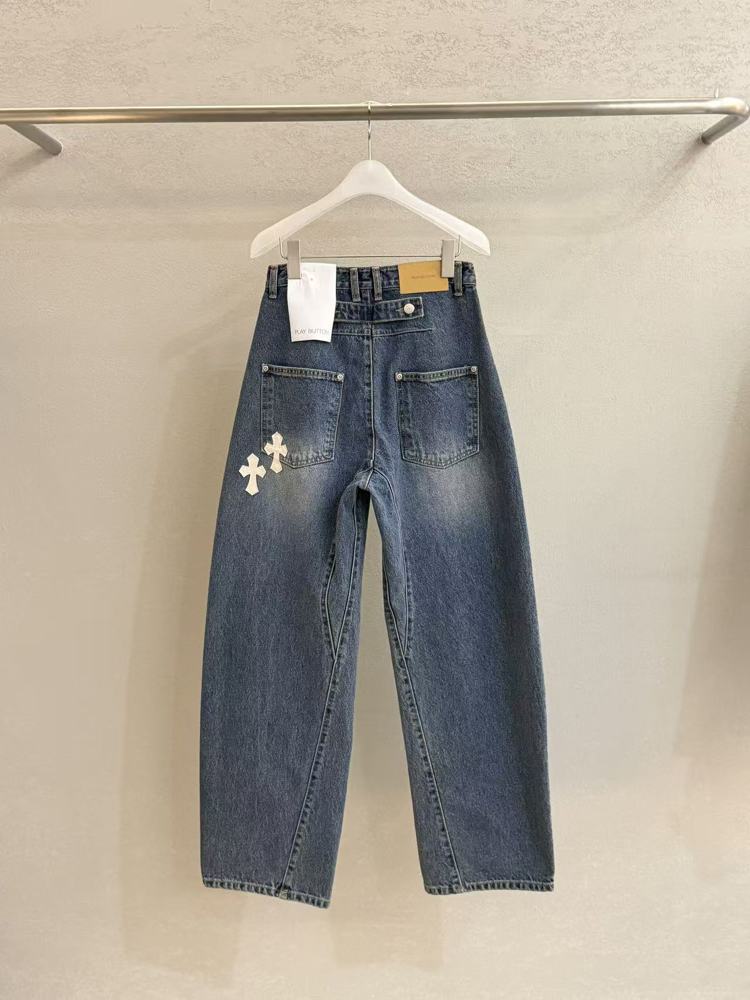 蓝色