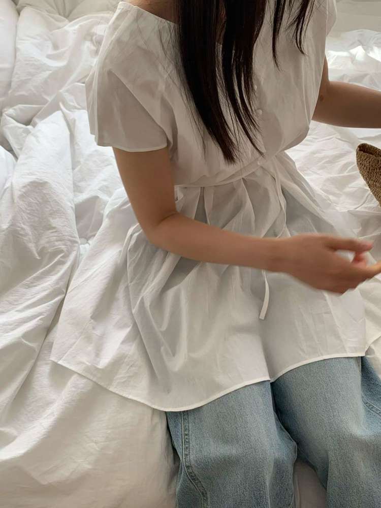 白色