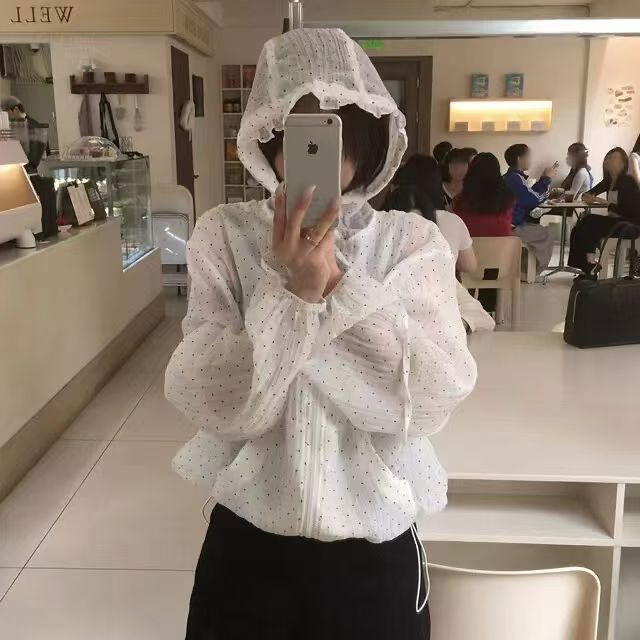 白色