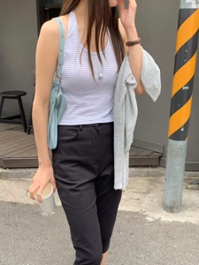 白色