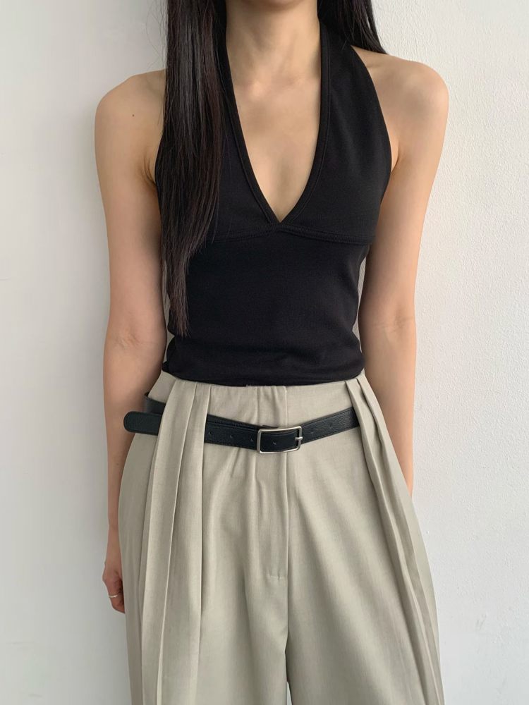 黑色