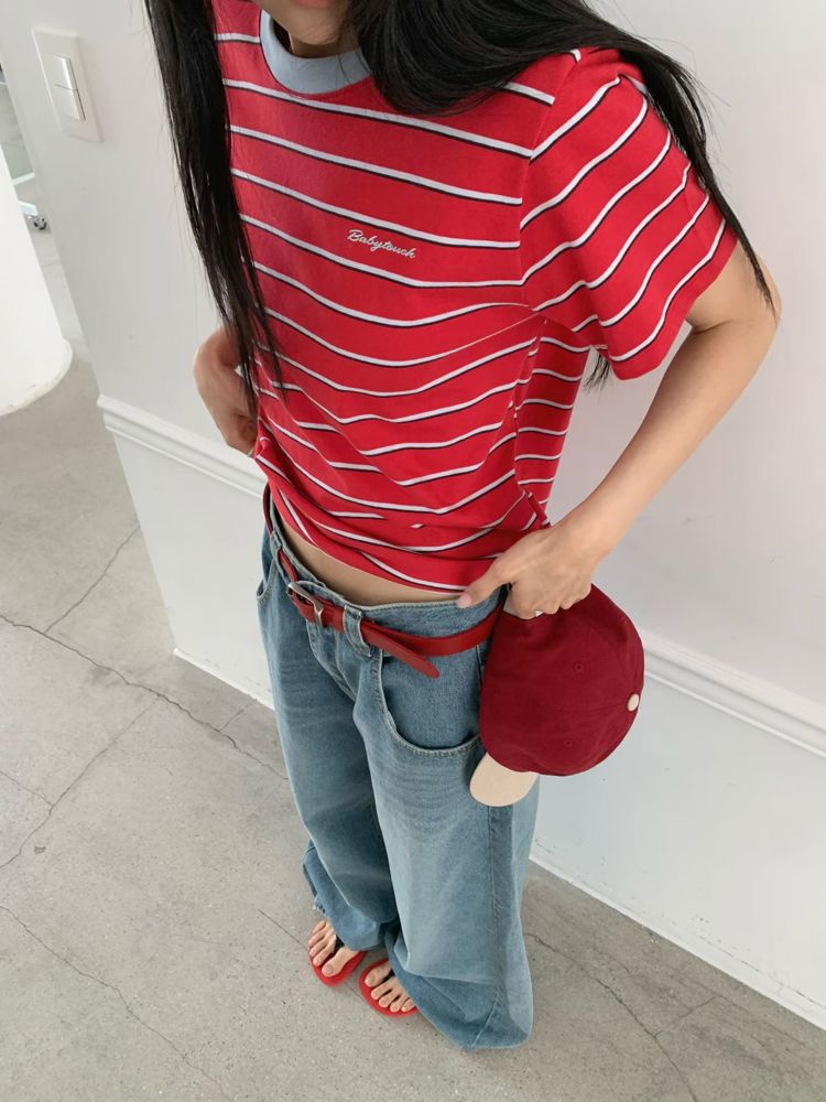 红色