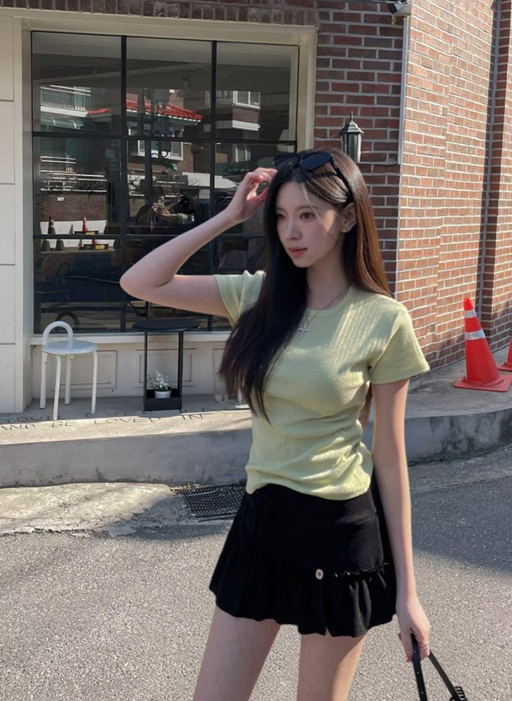 绿色