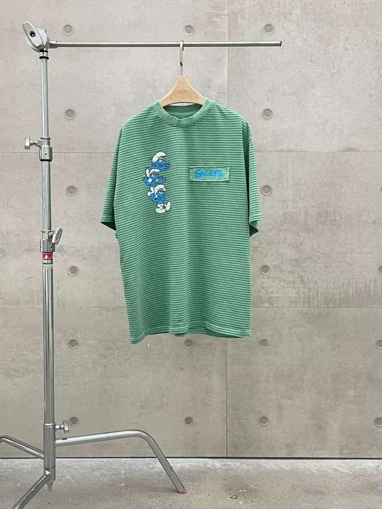 绿色