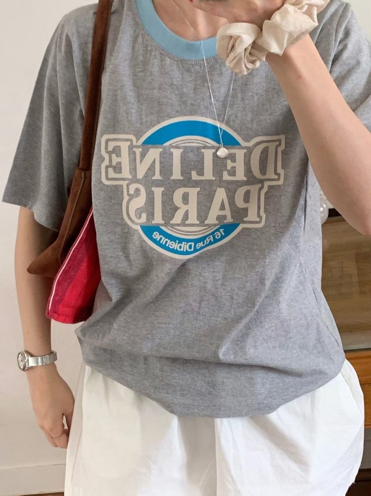 灰色