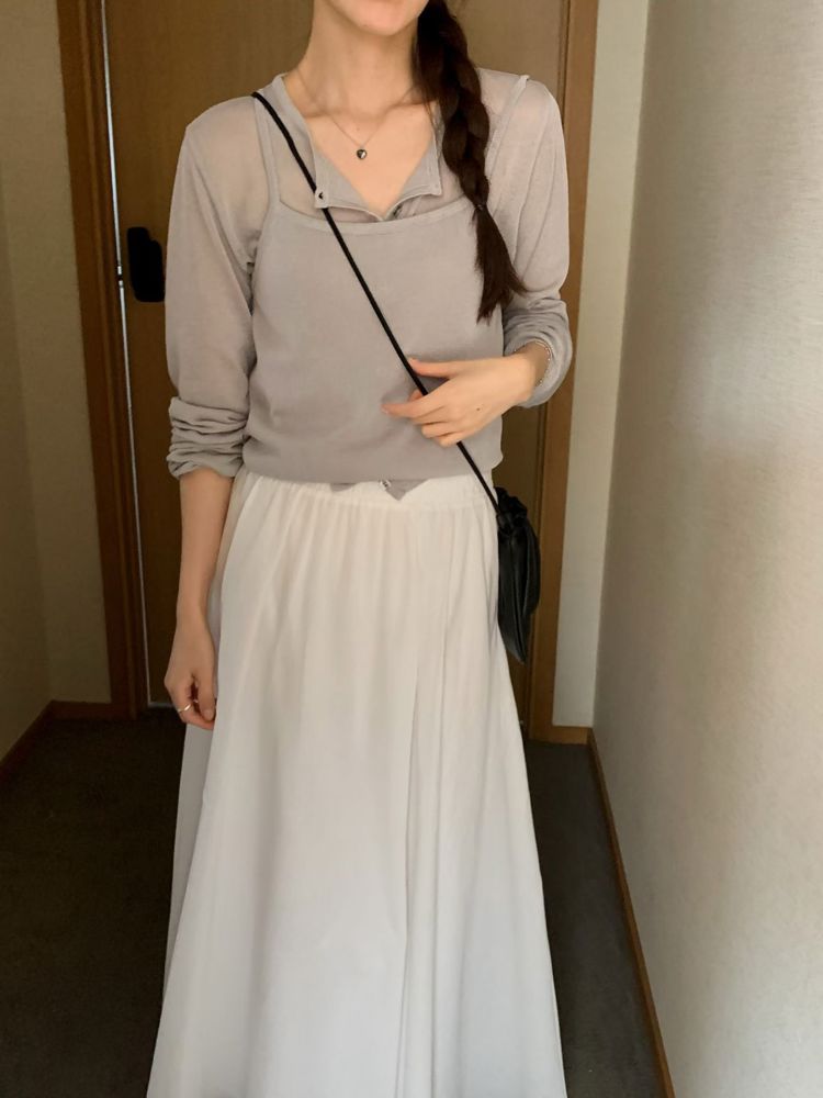 灰色