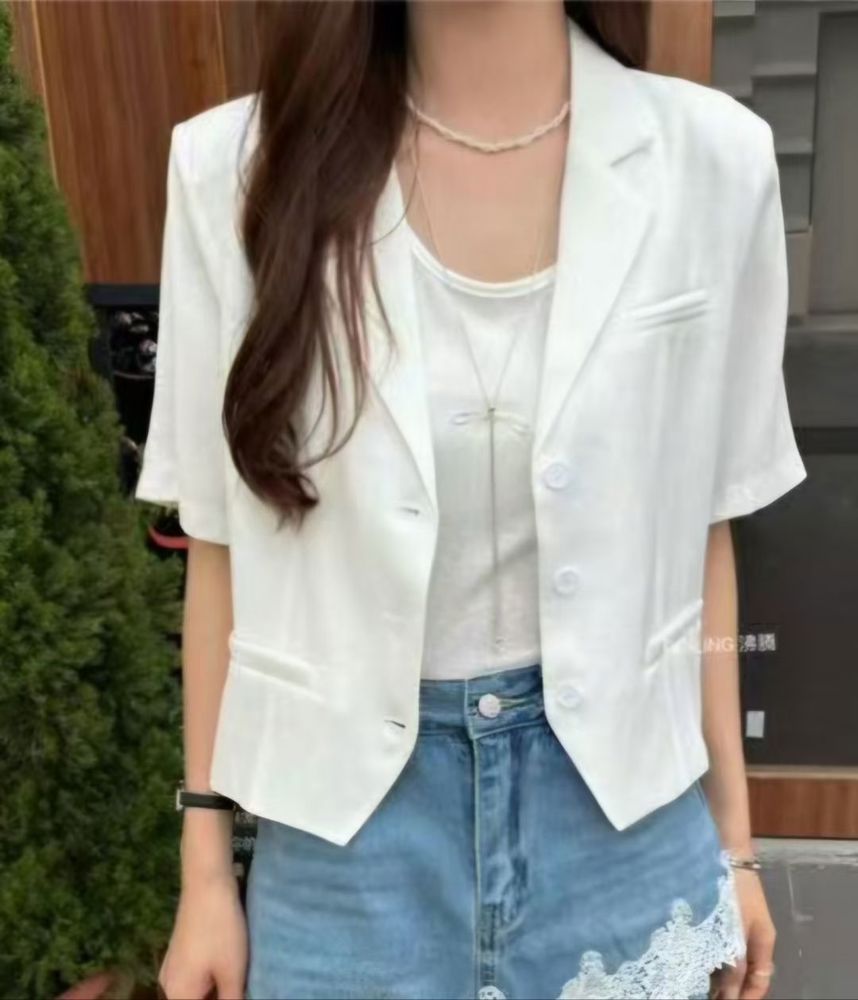 白色