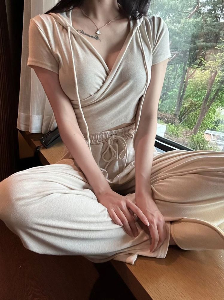 米色