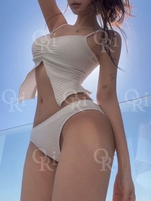 白色
