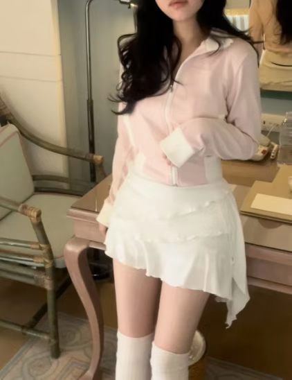 白色