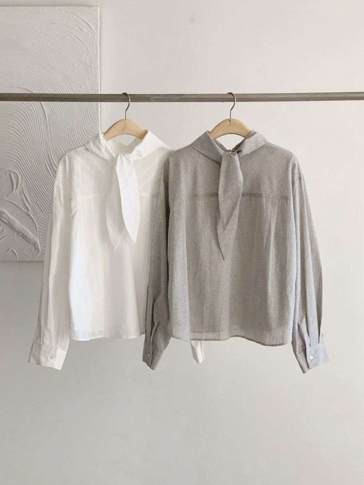 白色