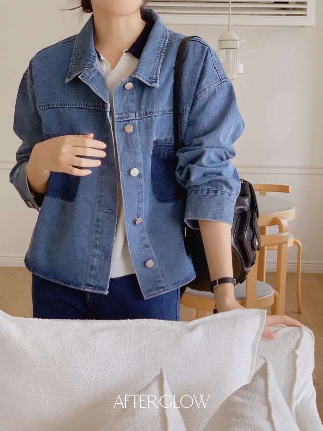 藏蓝色