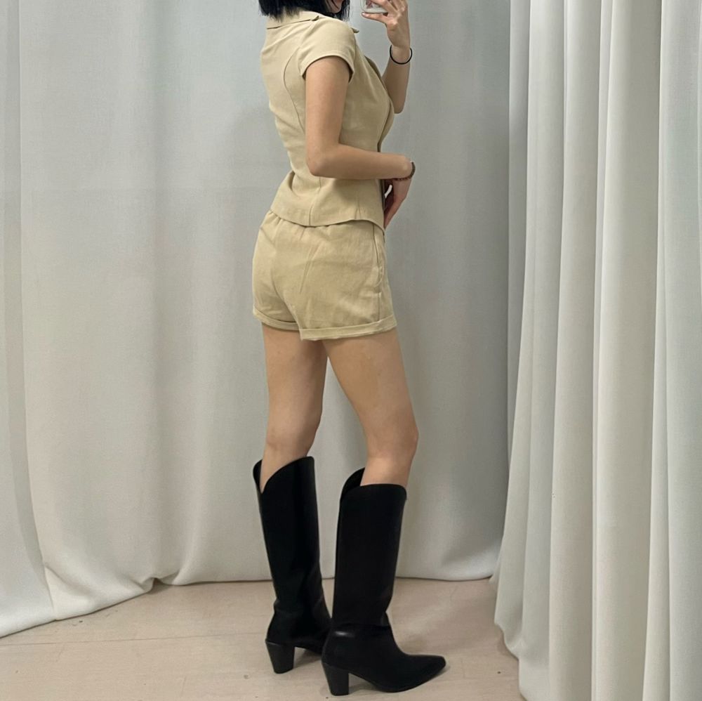 米色
