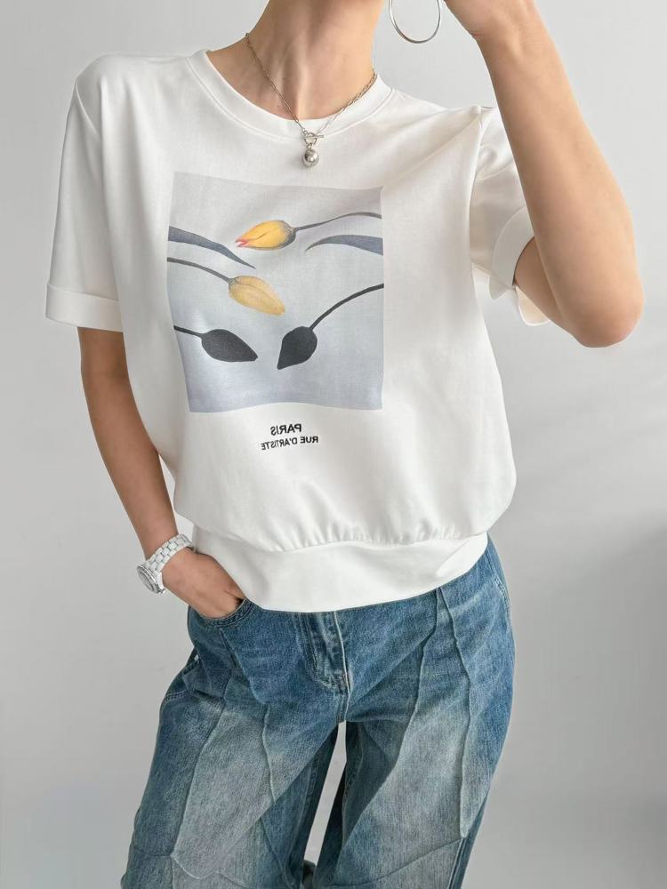 白色