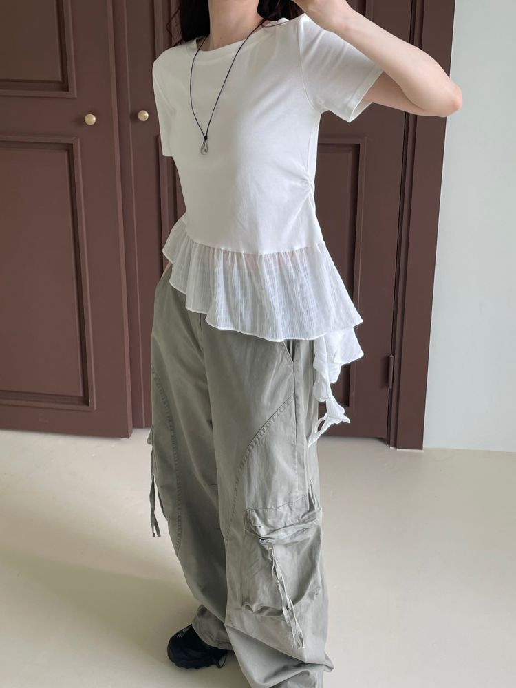 白色