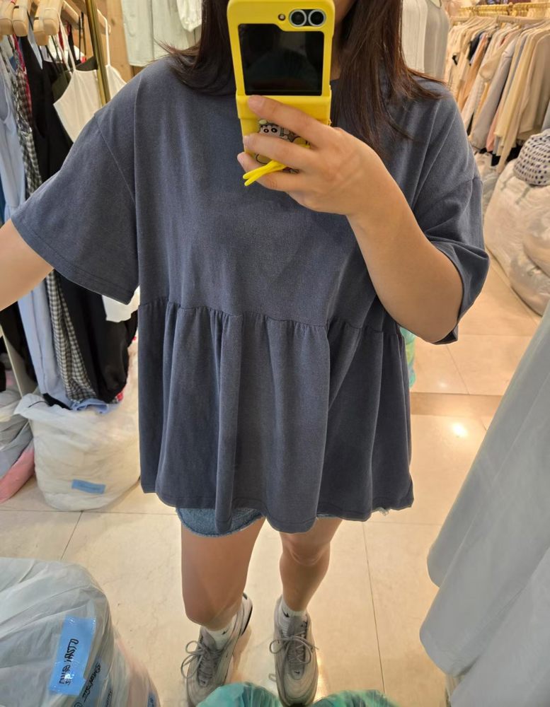 蓝色